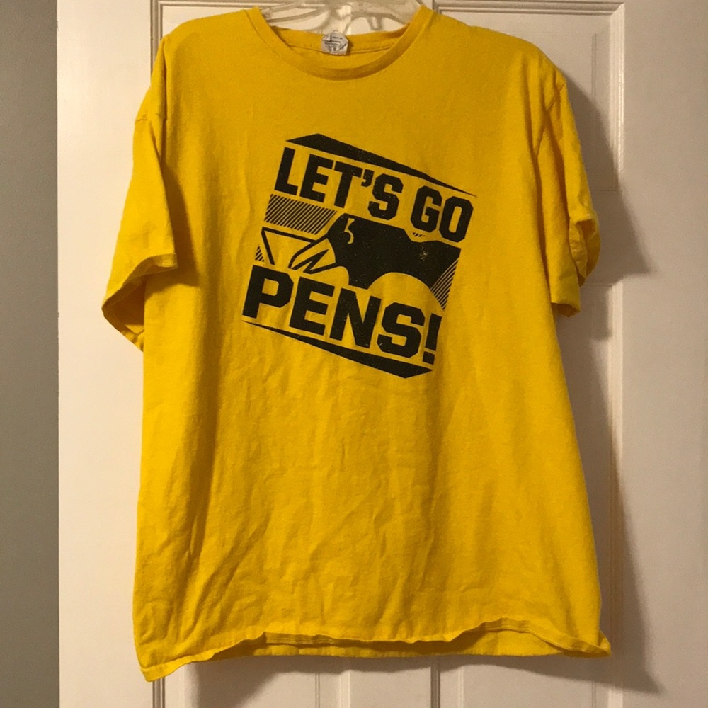 Pittsburgh Penguins Rally T-Shirt